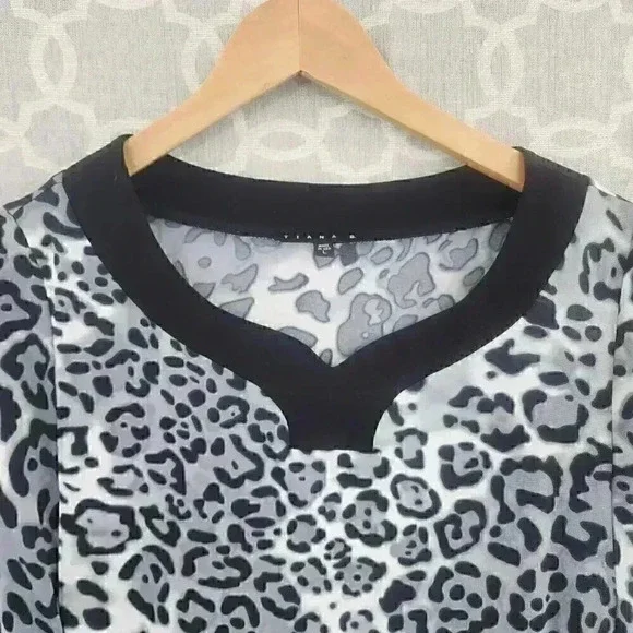 Tiana B. V Neck Leopard Kimono Shift Dress L - Picture 3 of 9